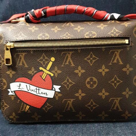 lv m43991|Louis Vuitton .